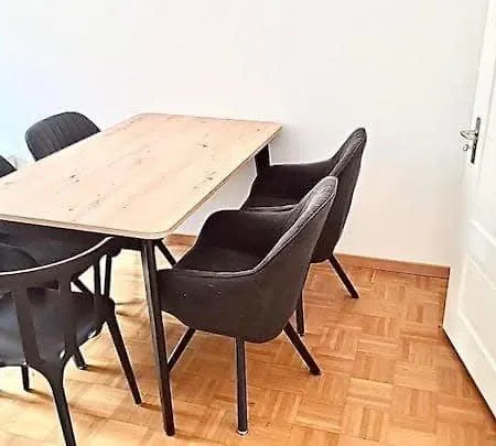 Spacious 3 Flat Next To Hb Konrad - Self Checkin